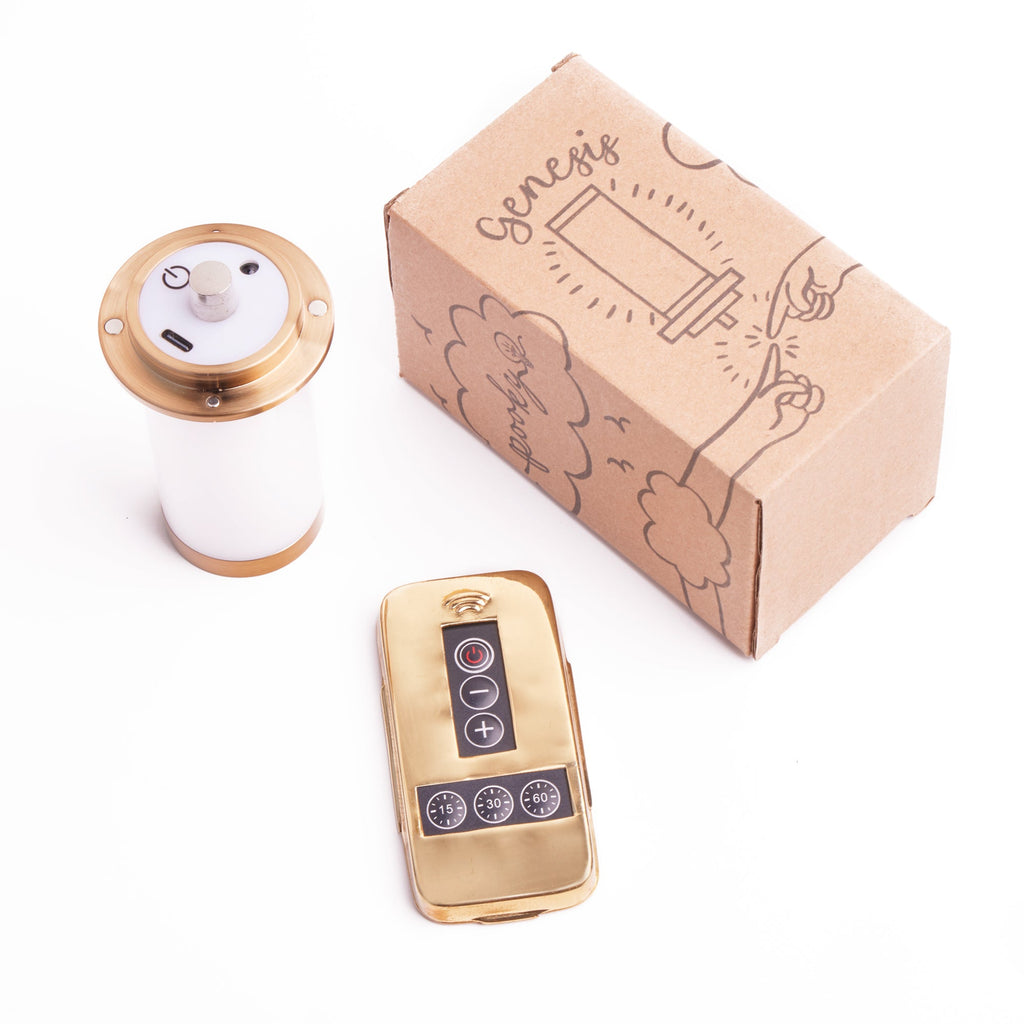 Amble rechargeable table lamp in green ceramic