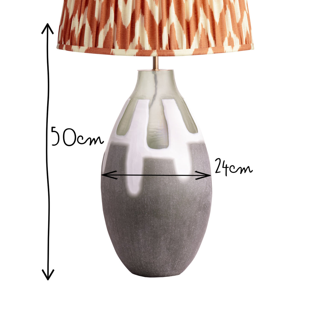 Hubert table lamp in green glass