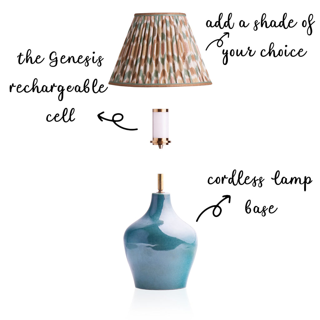 Amble rechargeable table lamp in green ceramic